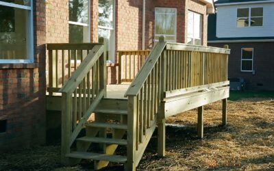 Wood vs. Composite: Which Material is Best for Your Custom Deck?