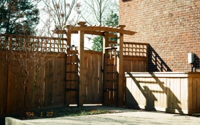 Signs It’s Time to Replace Your Fence: A Guide for Nashville Homeowners