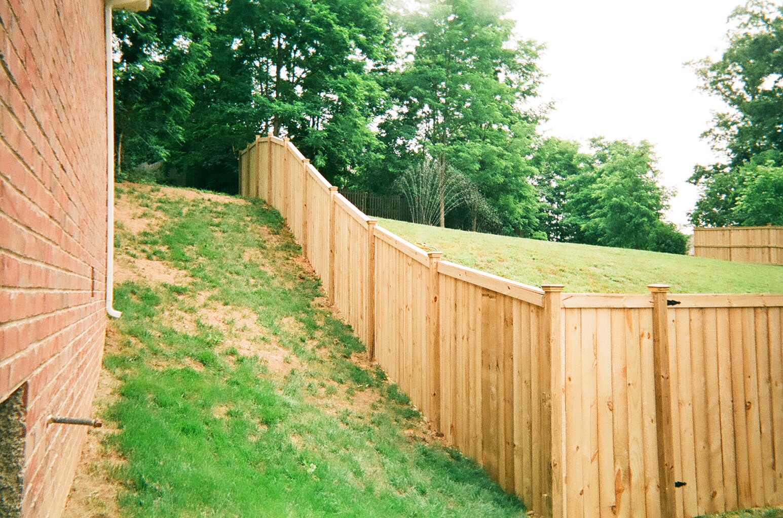 how to choose the right custom fence