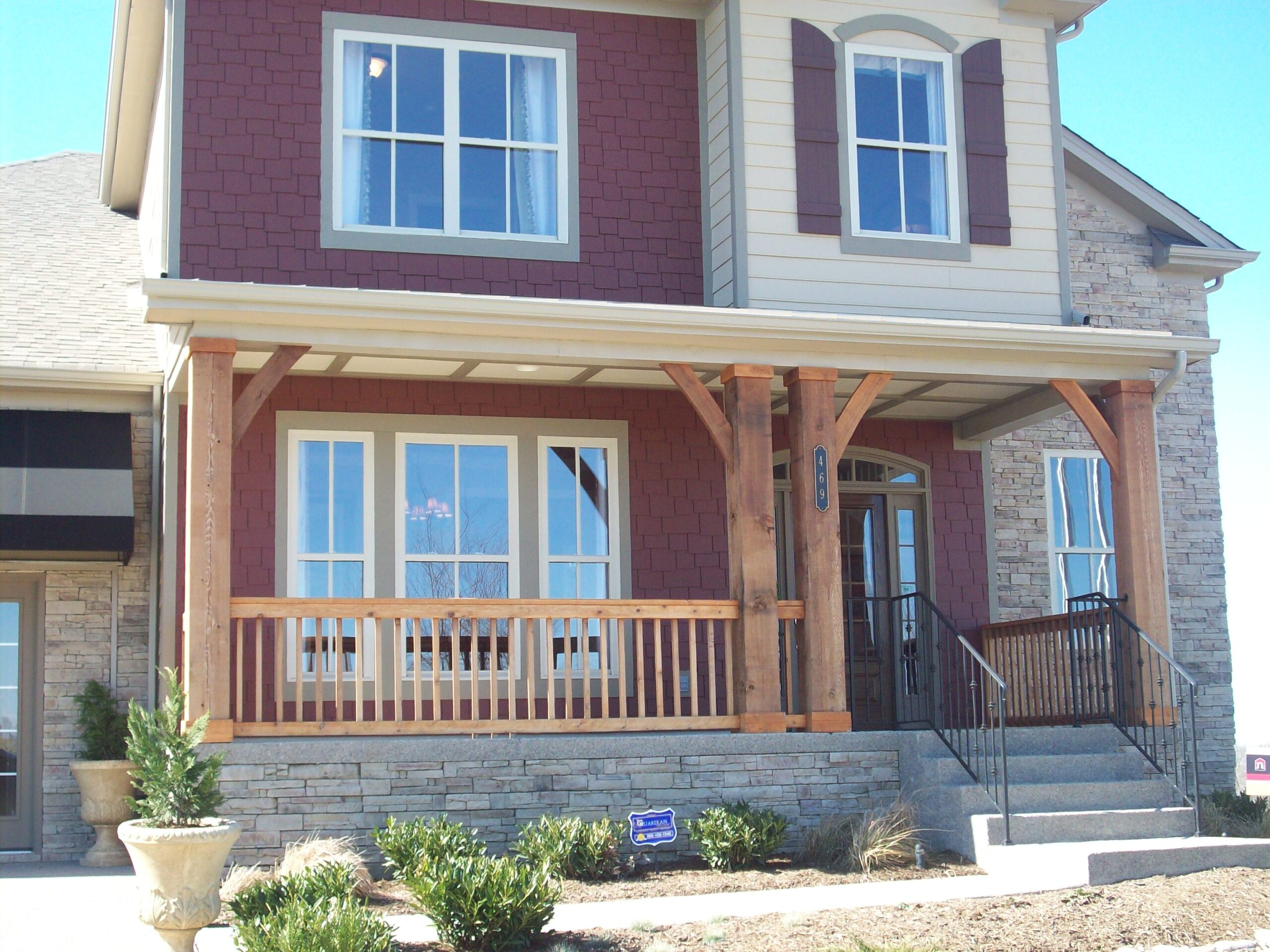 decorative porch and custom deck in Nashville, TN