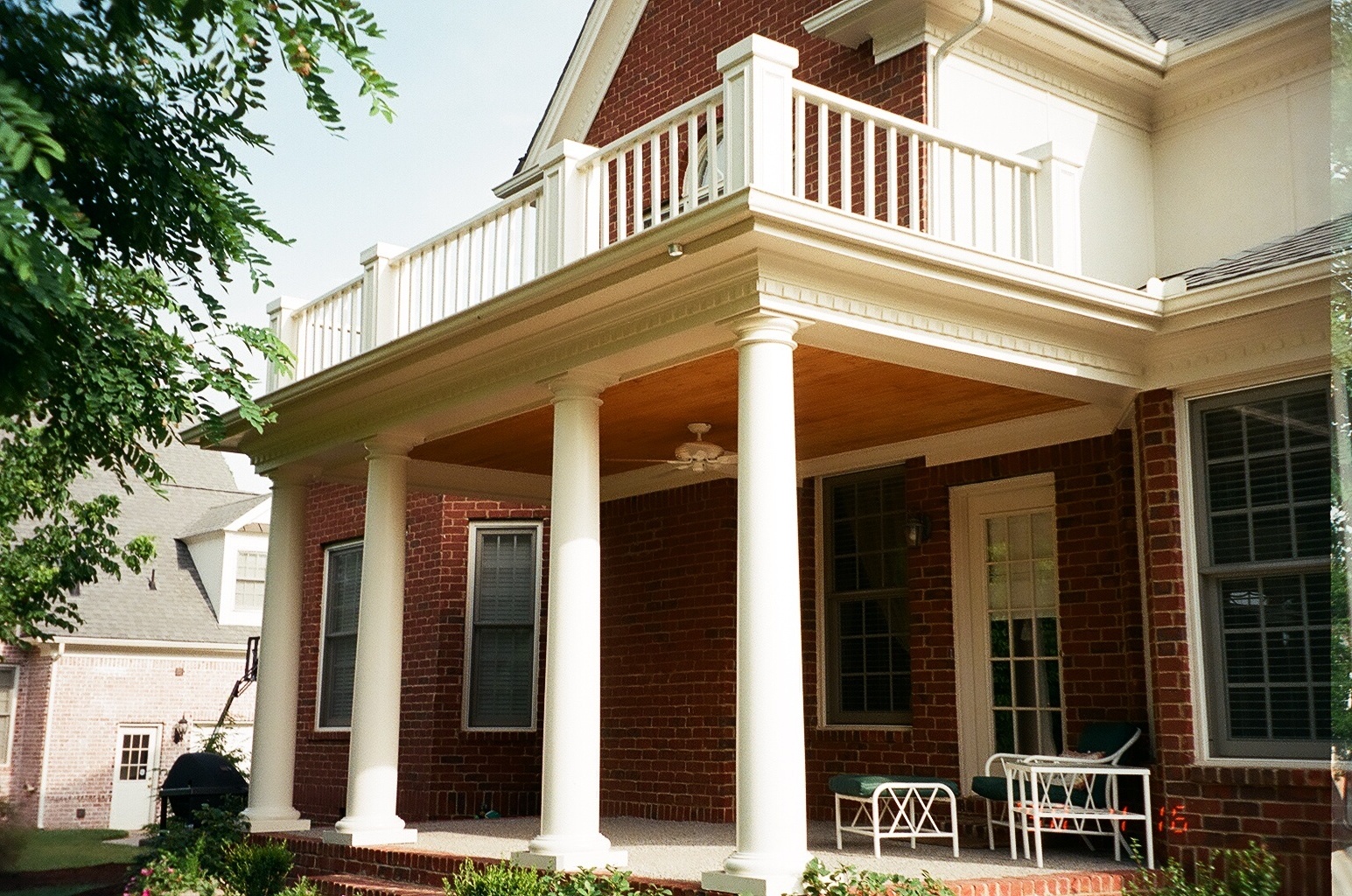 decorative porch in Nashville, TN